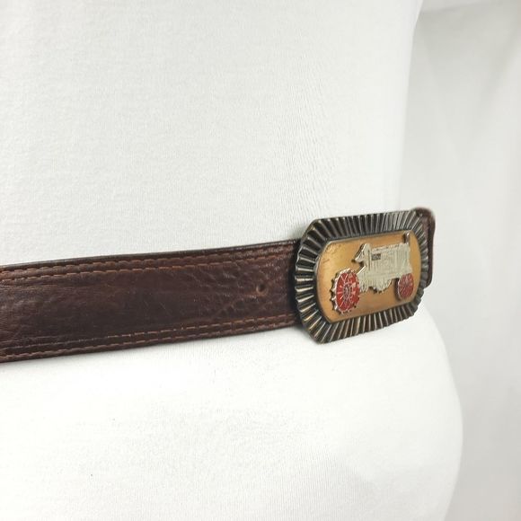 Antique Farmall tractor plaque buckle brass Salvatori corsica cowhide full grain - Picture 3 of 16